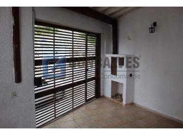 A (20) · Casa 2 quartos com suíte em Alves Dias, São Bernardo do Campo – 128 m² Úteis