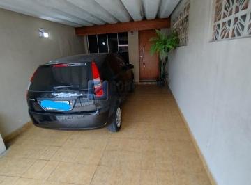 A (21) · Sobrado residencial de 3 quartos em Alves Dias, São Bernardo do Campo – 1 vaga, quintal