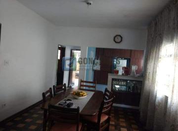 A (32) · Casa à venda em Nova Petrópolis, São Bernardo do Campo - 2 quartos, 3 vagas