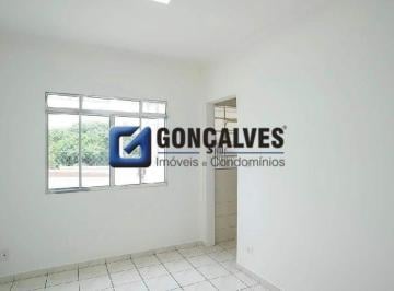 Casa · 166m² · 2 Quartos · 2 Vagas · Casa Comercial à Venda em Vila Sacadura Cabral, Santo André – 166m² Úteis com 2 Vagas