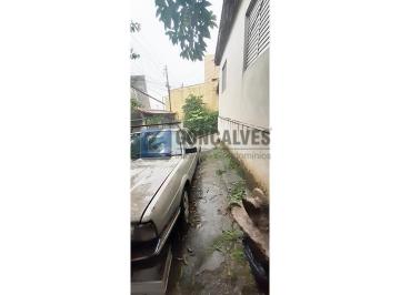 A (20) · Casa à Venda em Jordanópolis, SBC – 1 Quarto, 2 Vagas, 400 m² de Terreno