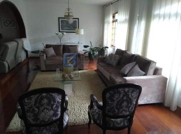 A (61) · Casa à Venda em Jardim Palermo, SBC – 4 quartos, 8 vagas