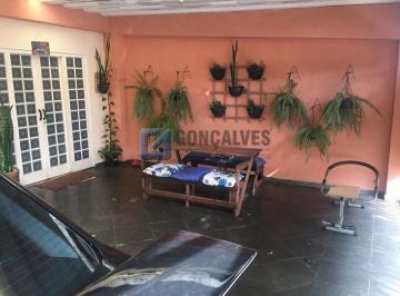 A (11) · Casa à venda em Jardim Continental, São Bernardo do Campo - 3 quartos, 1 suíte, 3 vagas