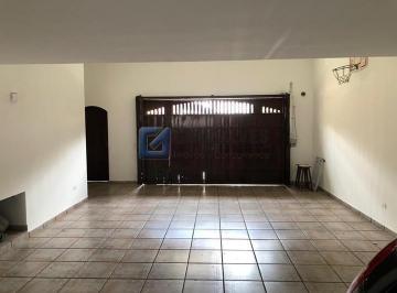 A (21) · Sobrado à venda com 4 quartos, 6 vagas e excelente localização em Jardim das Américas – SBC