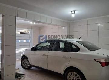 A (21) · Sobrado à venda em Parque Seleta, São Bernardo do Campo – 2 quartos, 1 suíte, 270 m² internos
