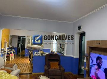 Casa · 234m² · 8 Vagas · Casa à venda no Centro de São Bernardo do Campo — 3 suítes, 4 banheiros, 233,91 m² de área externa