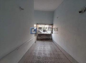 A (14) · Sobrado à venda no Bairro Cerâmica, São Caetano do Sul/SP, com 340m² e 2 Dormitórios sendo 2 suítes.