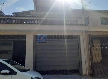 A (20) · Casa à venda em Independência, SBC — 3 quartos, 4 vagas