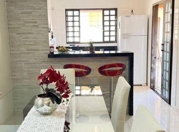 c12a8b07d008135084342398909643d580f3c1a3 · Casa à venda no bairro Jardim América em Uberlândia