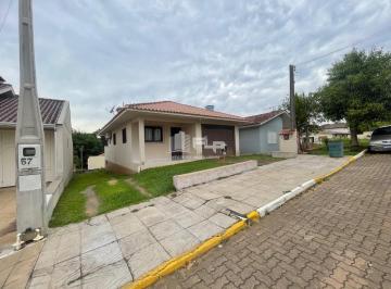 Casa · 105m² · 1 Vaga · CASA PRÓXIMA DO CENTRO DE BOM PRINCÍPIO