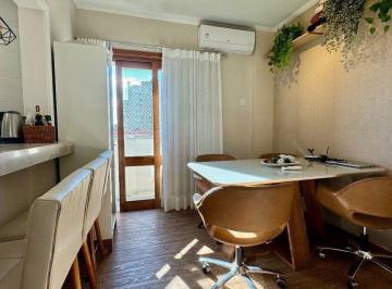 Apartamento · 62m² · 1 Quarto · 1 Vaga · Apartamento de 1 quarto, sacada, 1 vaga, elevador no bairro Independência.