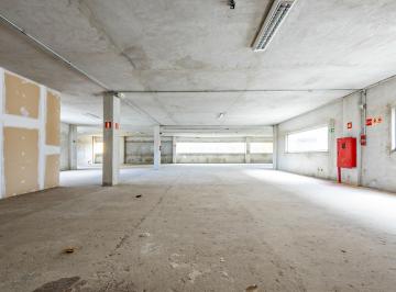 Comercial · 534m² · 10 Quartos · 1 Vaga · Sobreloja na Rua Hipólito de Camargo, N. 323 • 534 m²