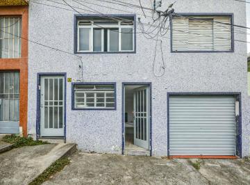 Comercial · 20m² · 2 Quartos · Sala comercial na Rua Labatut, N. 661 • 20 m²