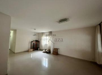 Casa · 250m² · 5 Quartos · 4 Vagas · Oportunidade - Casa Sobrado - Bosque dos Eucaliptos - 4 suítes - 250m².