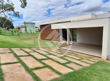 Casa · 172m² · 3 Quartos · 10 Vagas · casa condomínio Vale do luar