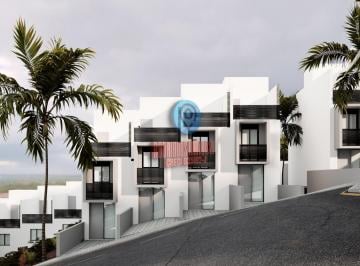 Casa · Lançamento - Condominio Ecológico de Sobrados com Terraço Privativo.  -  Ferr...