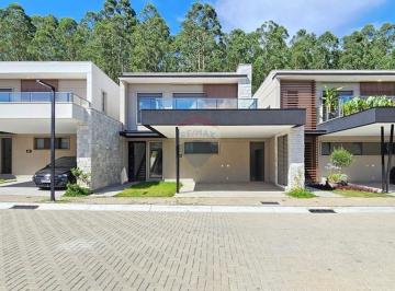 Casa · 310m² · 3 Quartos · 2 Vagas · Casa á Venda Condomínio Singular Tamboré