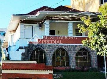 Casa · 436m² · 3 Quartos · Casa à venda em São João, Porto Alegre
