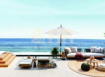Apartamento · 214m² · 4 Quartos · 2 Vagas · Cobertura duplex com 04 suítes e 02 vagas de garag