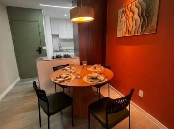 Apartamento · 61m² · 2 Quartos · 2 Vagas · Apartamento Charmoso, todo reformado e Mobiliado - Edifício Carla Cristina.