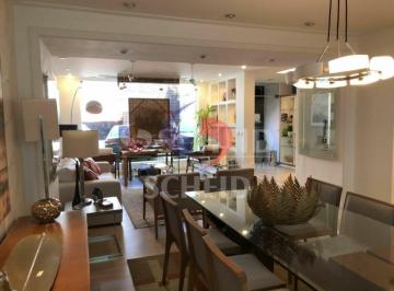 Casa · 120m² · 3 Quartos · 2 Vagas · Casa comercial na Chácara Santo Antônio com 180m2 a.t. próximo ao metrô