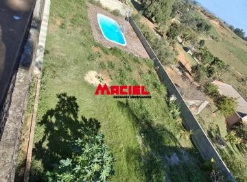 Rural · 1m² · 2 Quartos · 3 Vagas · Linda chacara em caçapava, com piscina, com dois quartos, sala ,cozinha,área gurme