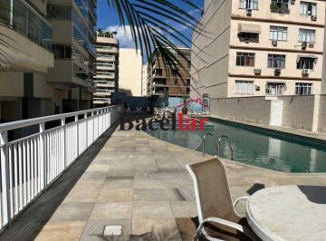 Apartamento · 198m² · 4 Quartos · 1 Vaga · Cobertura : Duplex / Residencial / Botafogo