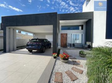 Casa · 208m² · 4 Quartos · 2 Vagas · Casa a venda em Xangri Lá
