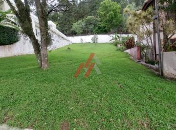 Foto 01 · Terreno de 619m² em condomínio de luxo em Alphaville, Santana de Parnaíba-SP: sua oportunidade de in