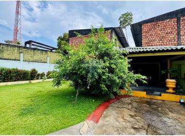 Casa · 533m² · 3 Quartos · Casa - Conjunto Beco do Macedo