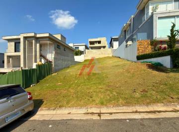 Foto 01 · Terreno de 420m² em condomínio de luxo no Tamboré, Santana de Parnaíba-SP: sua oportunidade de inves