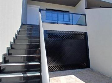Casa de 3 quartos, São Paulo · Sobrado para venda ou locação na Vila Guilherme com 3 quartos, 3 suítes e 5 vagas – 359 m²