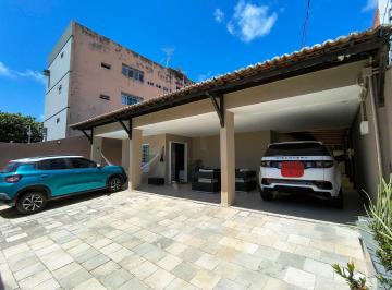 Casa · 157m² · 3 Quartos · 6 Vagas · Casa a Venda em Piedade Massangana