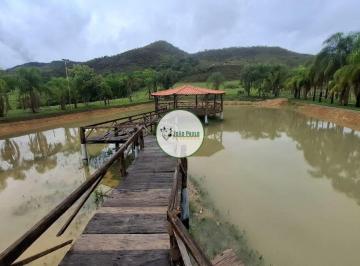 Rural de 4 quartos, Brasília · Sítio a venda em Girassol-GO - 53 Hectares - Aptidão: Pecuária corte ou leite, piscicultura e Lazer