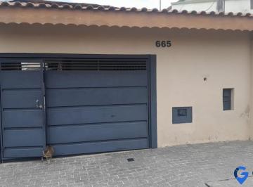 Fachada · Casa à venda no Jardim do Lago em Jundiaí - SP