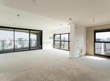 Apartamento · 152m² · 3 Quartos · 2 Vagas · Apartamento - Itaim Bibi - 3 Suítes - 152m².