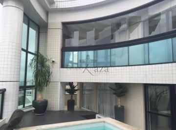 Apartamento · 733m² · 3 Quartos · 4 Vagas · Cobertura Duplex - Panamby - 3 Dormitórios - 3 Suítes - 733,64m².