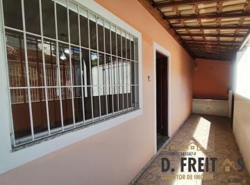 Casa de 3 quartos, Serra Negra · Casa com 02 dorms. + suíte externa / Terraço com chuveirão