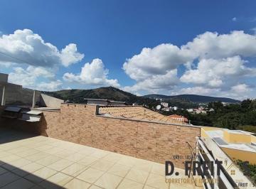 Casa de 3 quartos, Serra Negra · Casa com 02 dorms. + suíte externa / Terraço com chuveirão
