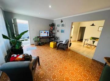 Casa · 280m² · 3 Quartos · 7 Vagas · Casa em esquina com 3 dormitórios à venda, 103 m² por R$ 410.000 - Jardim das Cerejeiras - São José