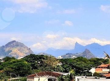 b12bc5612885c6f8871d06ebb0c4ed1f0225882f · Lindíssimo apartamento em São Francisco, imóvel aconchegante, com 120m², Frente,