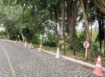 c13dbd9218fed406f2e0959ae101a5da4b040fbe · Terreno à venda, 760 m² por R$ 990.000,00 - Camboinhas - Niterói/RJ