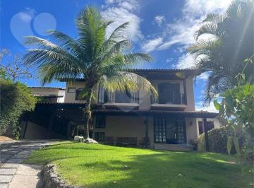 95466bb1daf6a16f2a5c380bc102ea53d00c5b9e · Casa à venda, 389 m² por R$ 1.200.000,00 - Badu - Niterói/RJ
