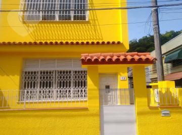 2d571fc84f90c25d5419fd4720d021a967fd475d · Casa com 2 dormitórios à venda, 153 m² por R$ 430.000,00 - Santa Rosa - Niterói/RJ