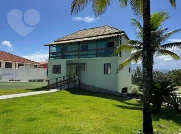 d2cdc39c6d68c40af1d4e0719291d9ec860cb7db · Casa de 2 Andares Frente ao Mar com Lazer Completo - Itaipuaçu - 220m²