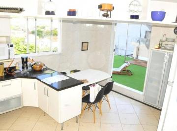 b94560d1be97e0048424c3a35f017cc80e1a4e89 · Casa com 4 dormitórios à venda, 354 m² por R$ 1.300.000,00 - São Francisco - Niterói/RJ