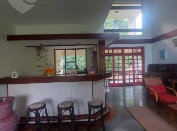 2e65bf737cf24d1eee4bec10a4a3ca75ec4ee97d · Linda casa em condominio