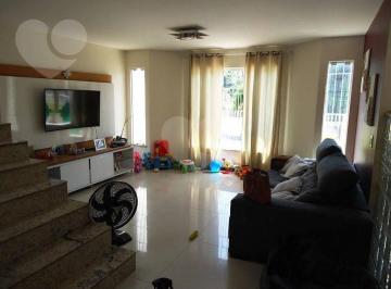 e8c1dfbb68a4f5337b24a07cd7973f9e3ef3ed16 · Excelente casa com terreno no Bairro de Fatima.