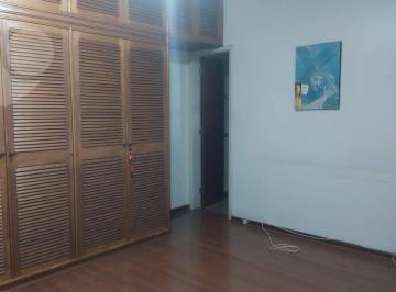 cea83e8233f16a6c27c07cb1f92189d59c6b3618 · Ed. Costa Azul: um prédio na primeira quadra, a 50 metros da praia de Icaraí, excelente para quem go