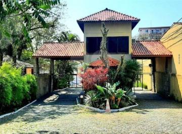 340df30fcc4e3ba6b2985d0152eca527458a48bc · Terreno plano em excelente Condomínio, Paineiras, 269,50 m², gramado e pronto para construir.